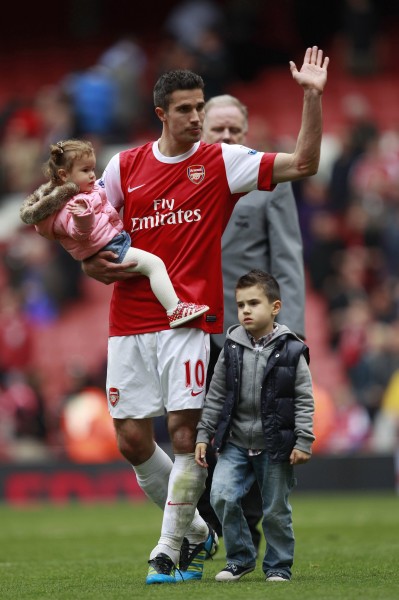 绝对死角，特拉布宗体育中场穆奇小角度任意球直接破门