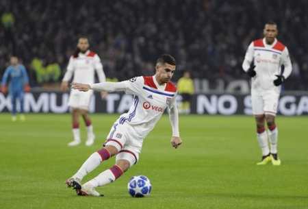 新星从替补到队魂，只用了三场