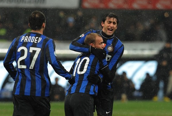 太疯了！费内巴切0-2落后3-2翻盘，瓦尔加斯MVP杀疯了