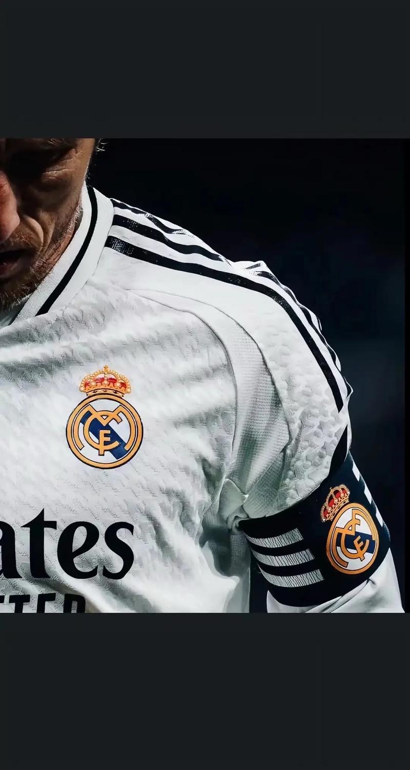 记者：阿隆索执教皇马后常与瓜帅交流；他可能不想小熊留队