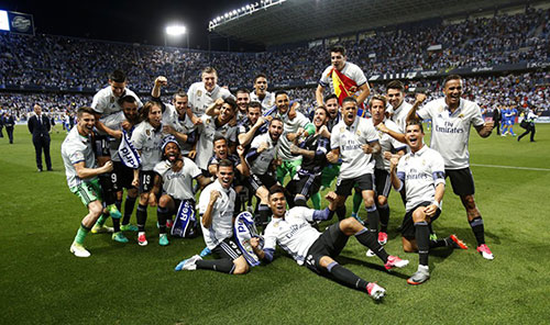 斯帕莱蒂：丢球前踢得像教科书一样死板；伊尔迪兹在顶级之上