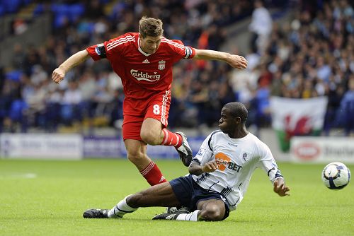 欧协联战报：西古阿制胜，洛桑1-0爆冷击败佛罗伦萨（欧协联综述：西古阿打入制胜球，洛桑1-0爆冷击败佛罗伦萨）