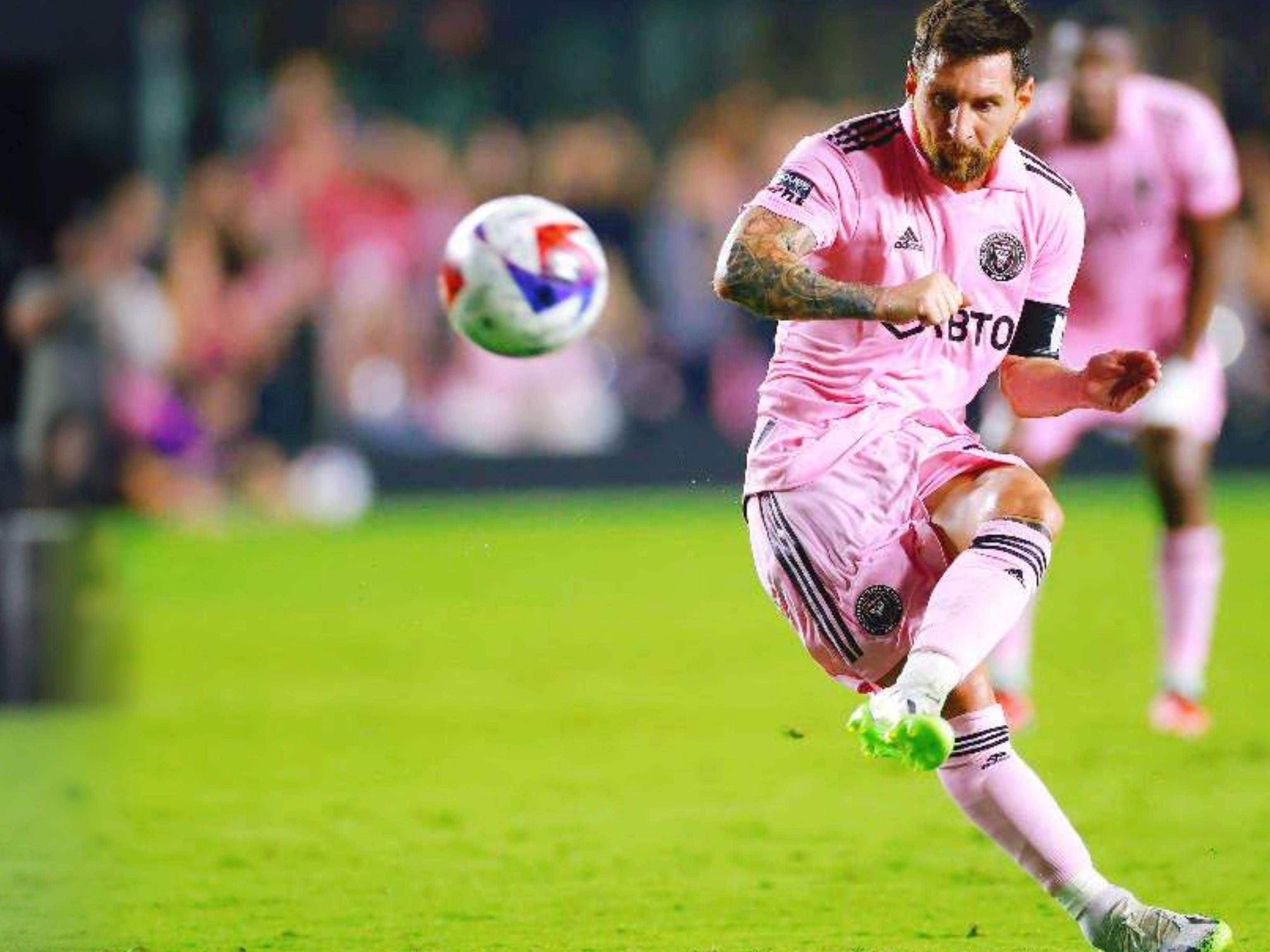 克星！瓜迪奥拉率队对西汉姆联19场不败，战绩为17胜2平（西汉姆苦主！瓜迪奥拉面对铁锤帮19战不败，17胜2平）