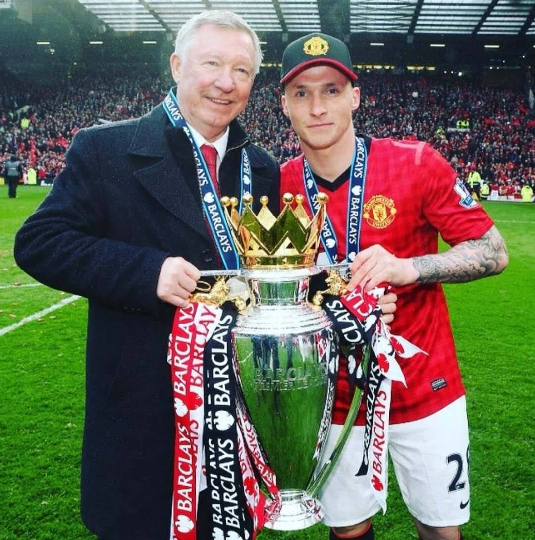 港队本月亚洲杯预选赛大名单：陈晋一领衔中超、中甲8将入选（香港队本月亚洲杯预选赛大名单公布：陈晋一领衔，8名中超／中甲球员入选）