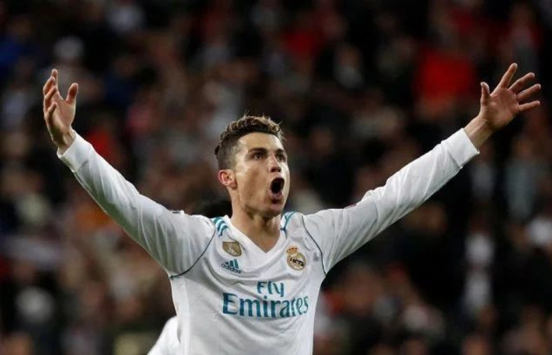 欧冠半场：罗德里戈破门，哈兰德点射，曼城暂2-1皇马