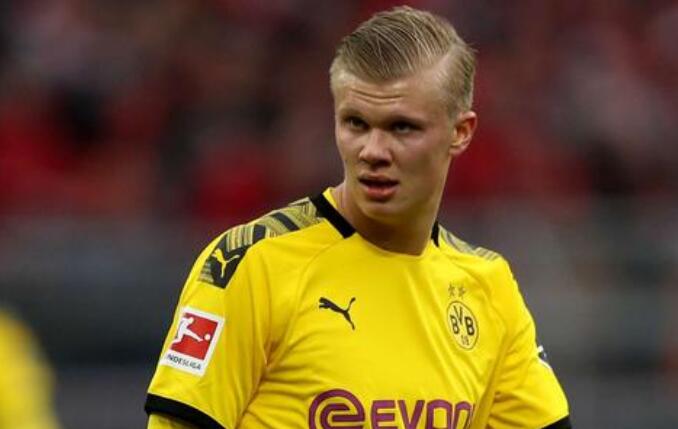 英超战报：亚当斯中圈吊门，勒菲传射，桑德兰3-2伯恩茅斯（英超快讯：亚当斯中圈吊射，勒菲传射建功，桑德兰3-2险胜伯恩茅斯）